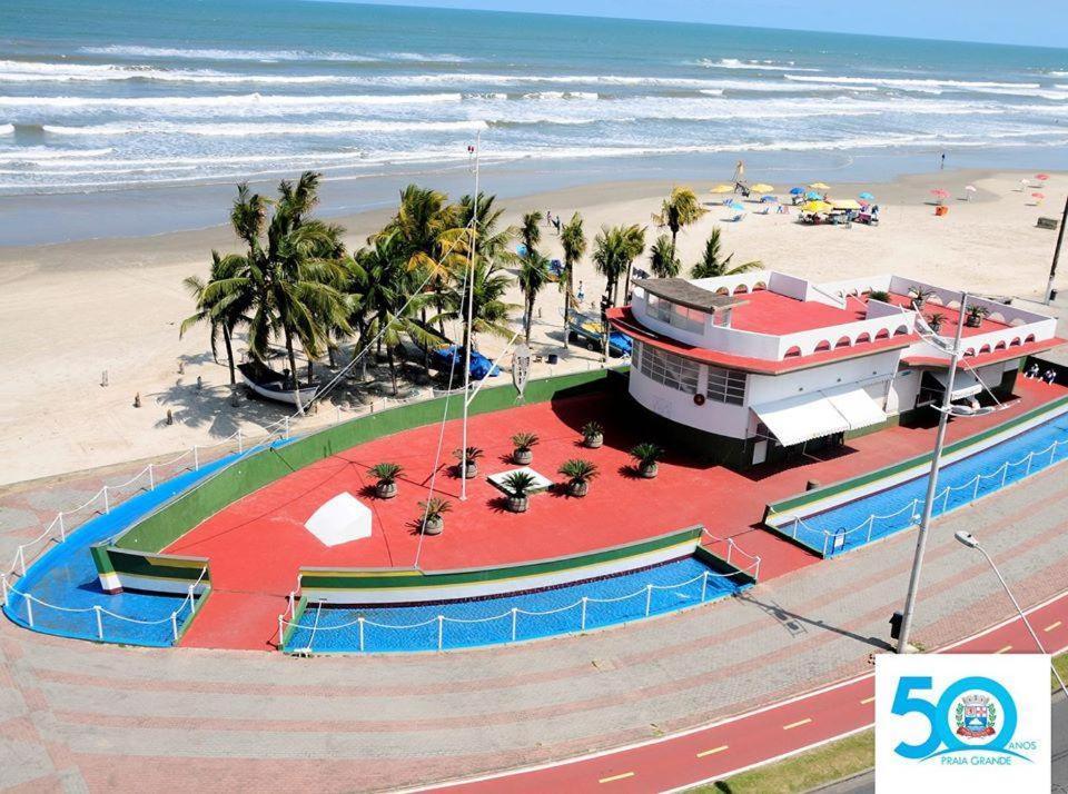 *Lindíssima casa com 3 suítes próximo da praia* Praia Grande (Santos) Exterior foto